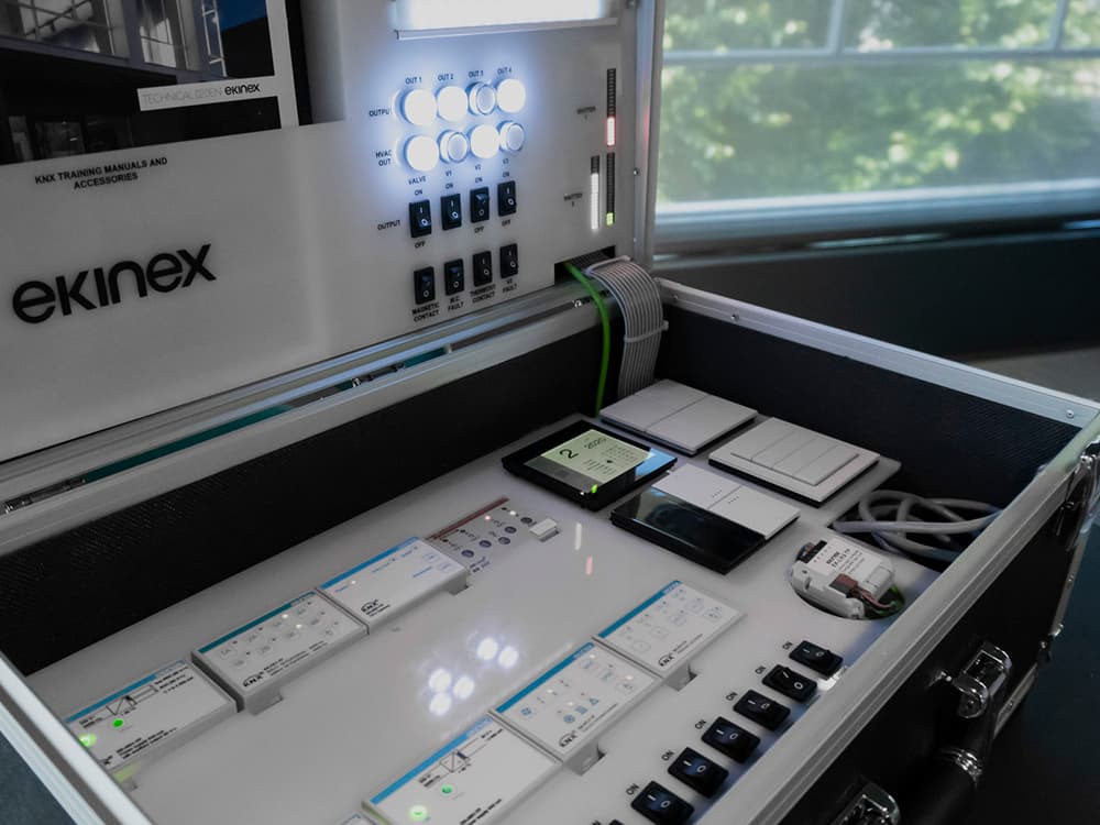 KNX training equipment — hands-on practical setup